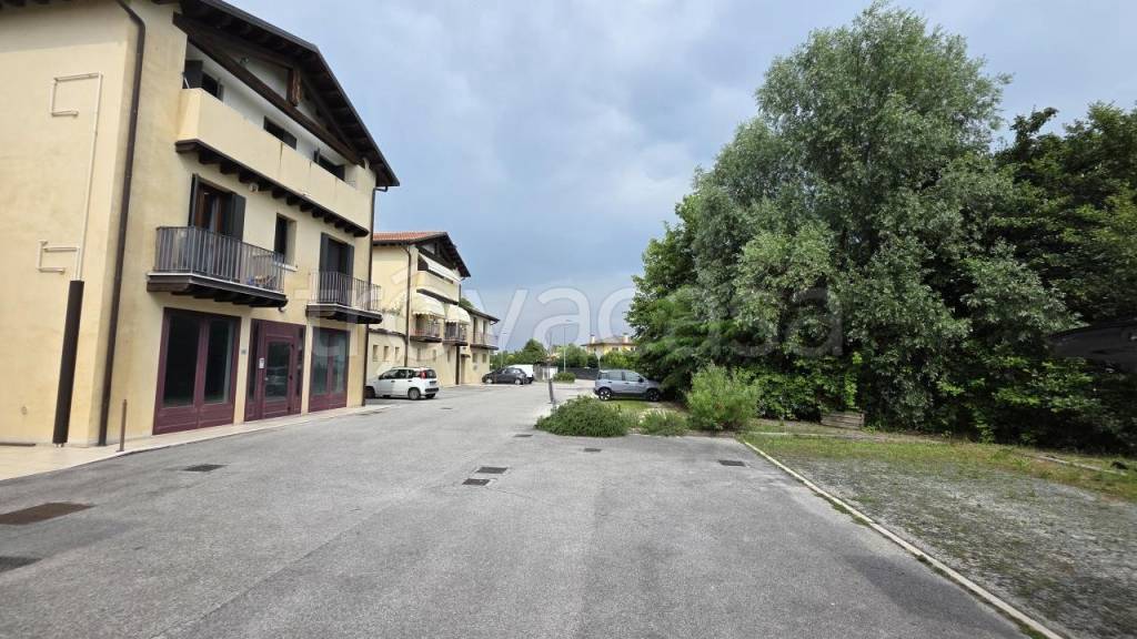 ufficio in vendita a Carbonera in zona San Giacomo di Musestrelle