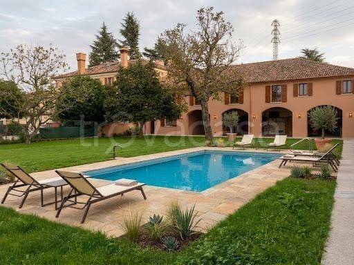casa indipendente in vendita a Carbonera in zona Biban