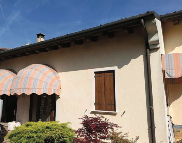 casa indipendente in vendita a Carbonera