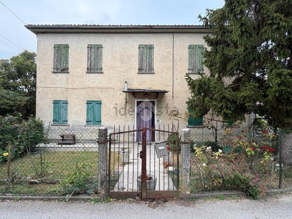 casa indipendente in vendita a Carbonera in zona Mignagola