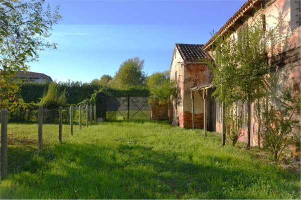 casa indipendente in vendita a Casale sul Sile in zona Conscio
