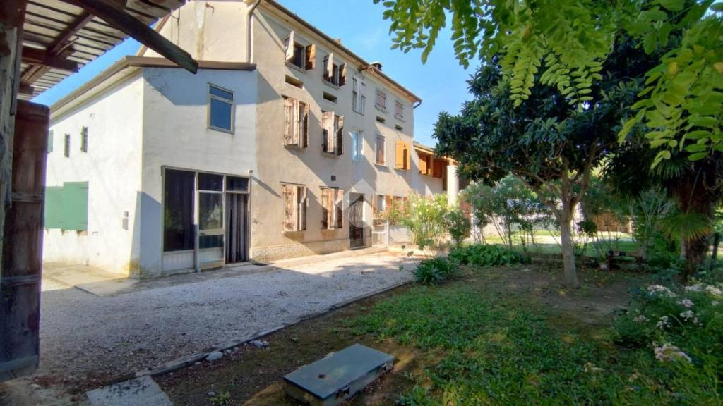 casa indipendente in vendita a Casale sul Sile in zona Lughignano