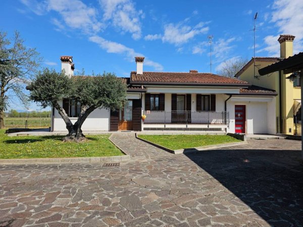 casa indipendente in vendita a Casale sul Sile