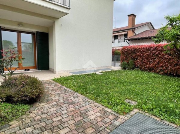 casa indipendente in vendita a Casale sul Sile