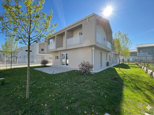 casa indipendente in vendita a Casale sul Sile