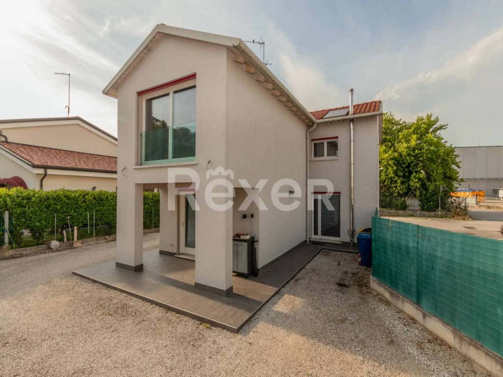 casa indipendente in vendita a Casale sul Sile