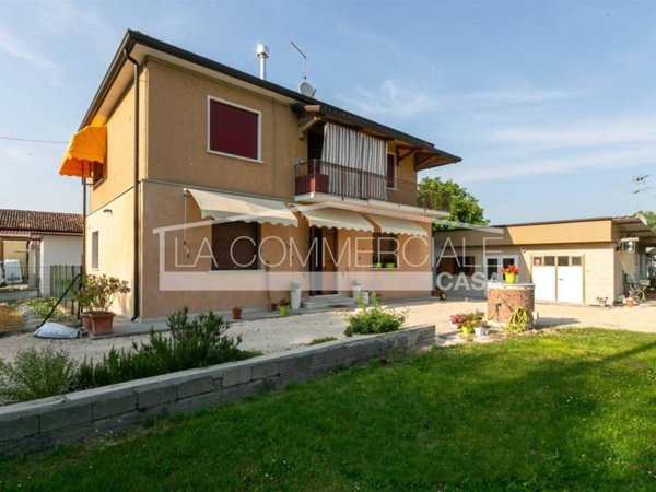 casa indipendente in vendita a Casale sul Sile