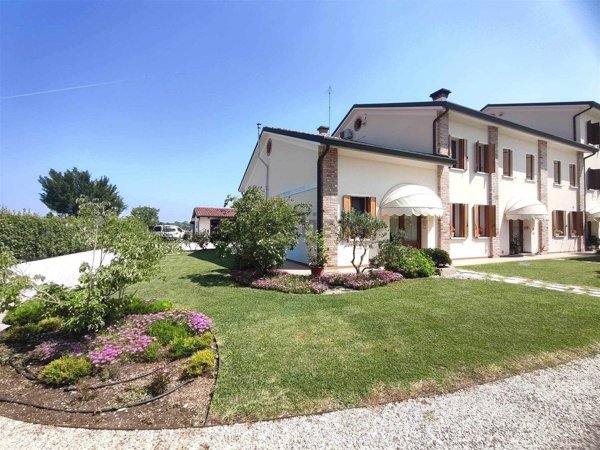 casa indipendente in vendita a Casale sul Sile