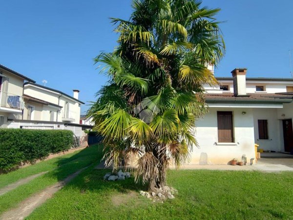 casa indipendente in vendita a Casale sul Sile