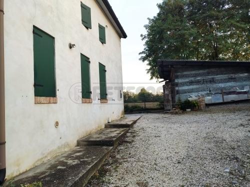 casa indipendente in vendita a Casale sul Sile in zona Lughignano