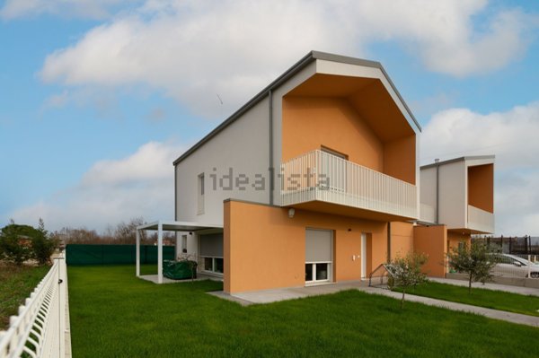 casa indipendente in vendita a Casale sul Sile