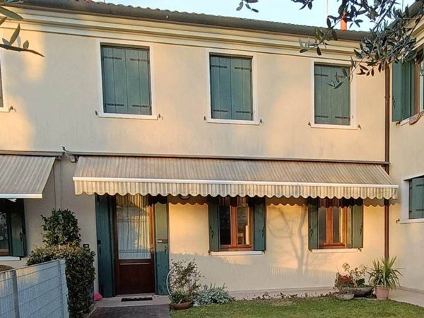 casa indipendente in vendita a Casale sul Sile