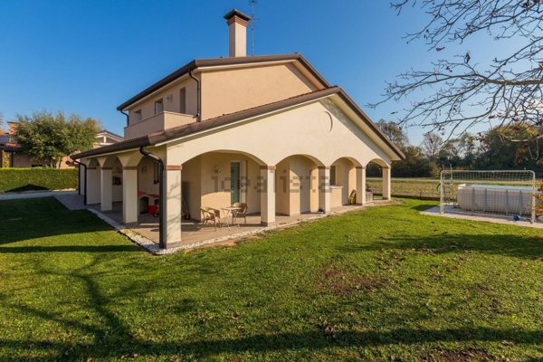 casa indipendente in vendita a Casale sul Sile