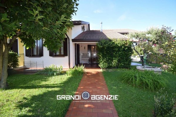 casa indipendente in vendita a Casale sul Sile in zona Conscio