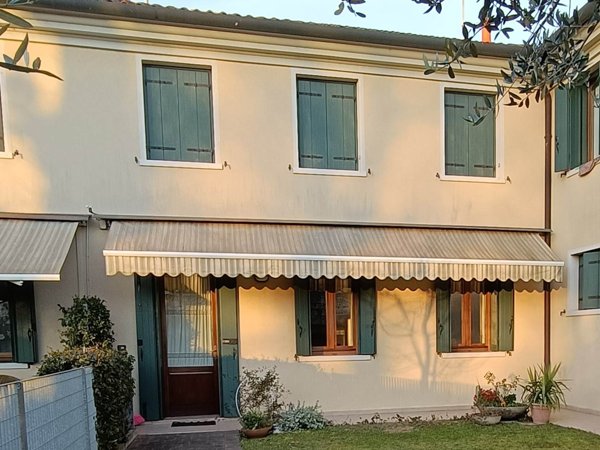 casa indipendente in vendita a Casale sul Sile