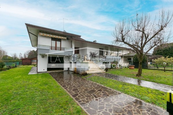 casa indipendente in vendita a Casale sul Sile in zona Lughignano