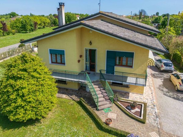 casa indipendente in vendita a Casale sul Sile