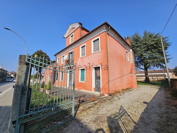 casa indipendente in vendita a Casale sul Sile