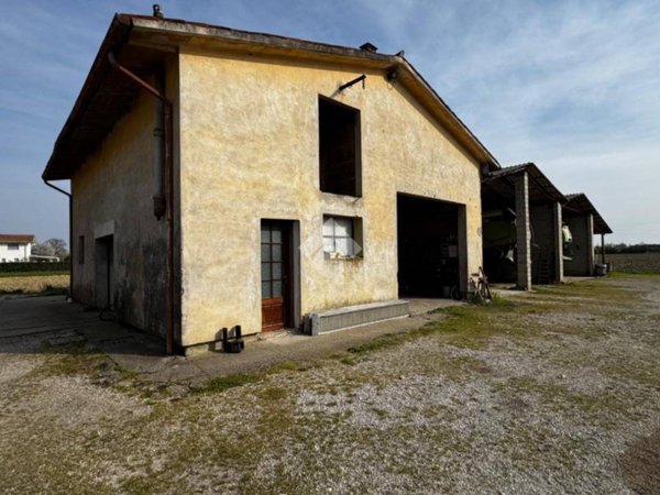 terreno agricolo in vendita a Casale sul Sile in zona Conscio