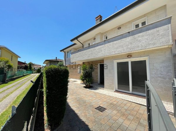 casa indipendente in vendita a Casale sul Sile