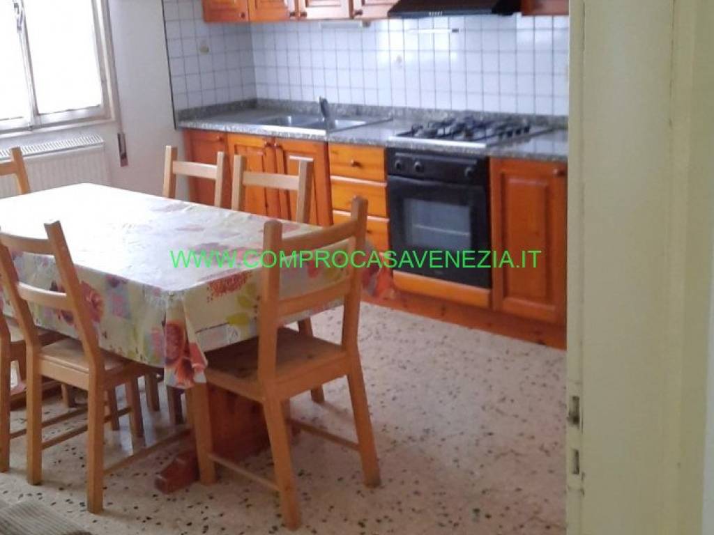 casa indipendente in vendita a Casier in zona Dosson