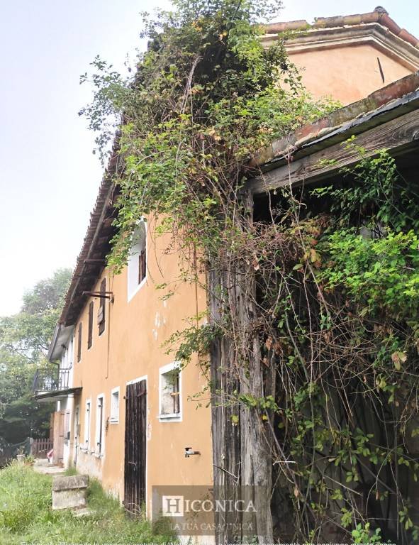 casa indipendente in vendita a Casier