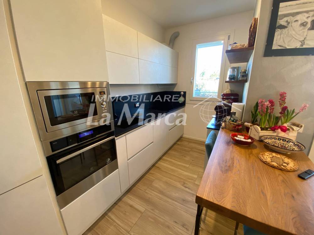 appartamento in vendita a Casier in zona Dosson