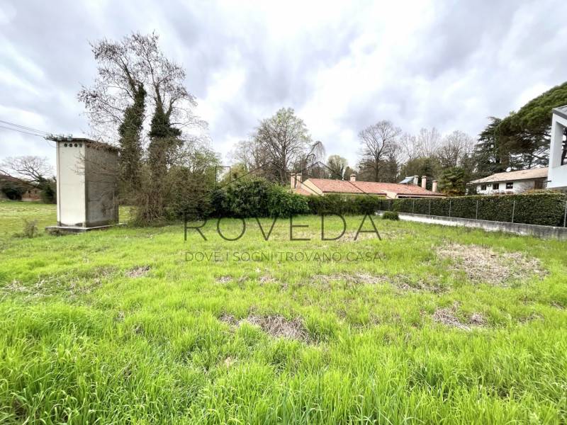 terreno edificabile in vendita a Casier in zona Dosson