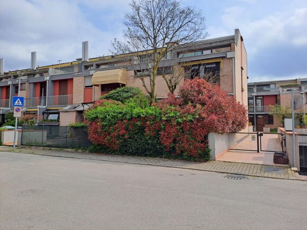 casa indipendente in vendita a Casier in zona Dosson