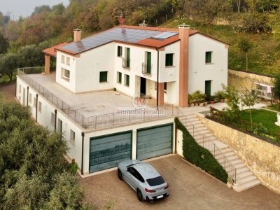casa indipendente in vendita a Casier