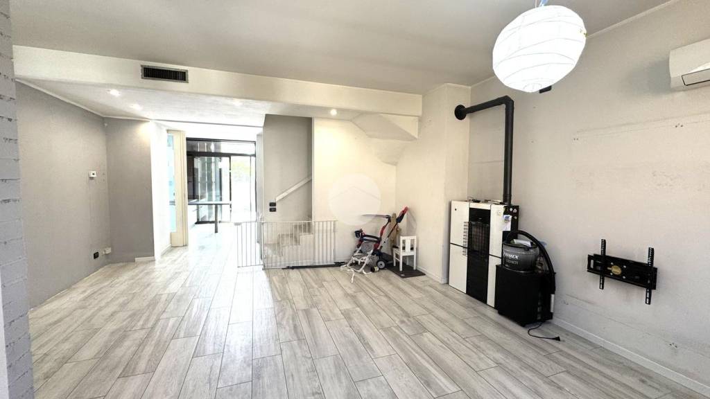 casa indipendente in vendita a Casier in zona Dosson