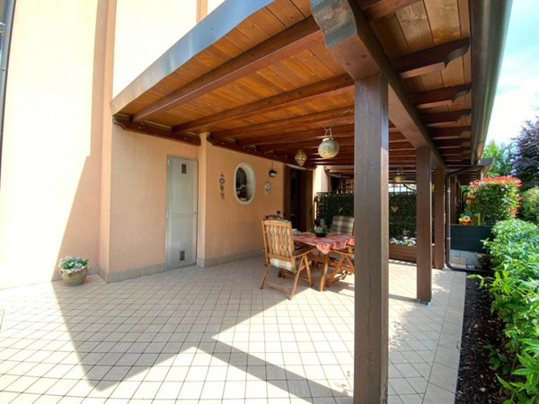 casa indipendente in vendita a Casier