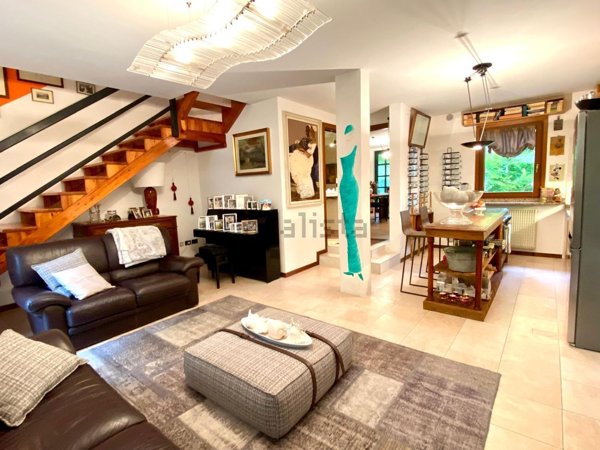 casa indipendente in vendita a Casier