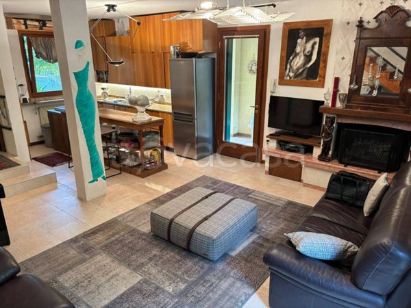 casa indipendente in vendita a Casier