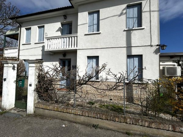 casa indipendente in vendita a Casier in zona Dosson