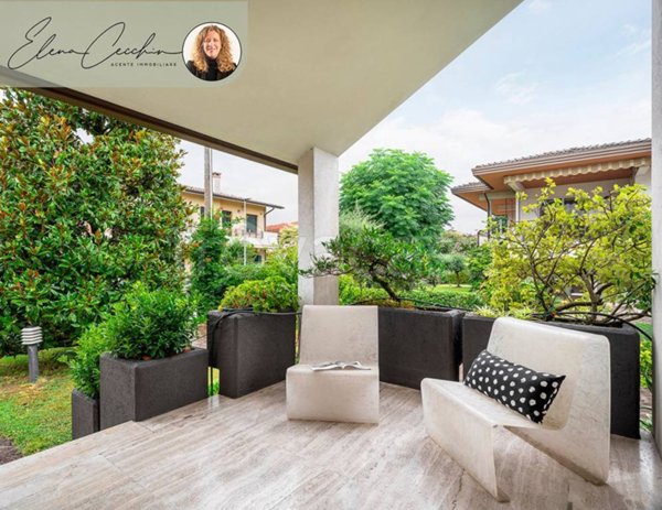 casa indipendente in vendita a Casier in zona Dosson