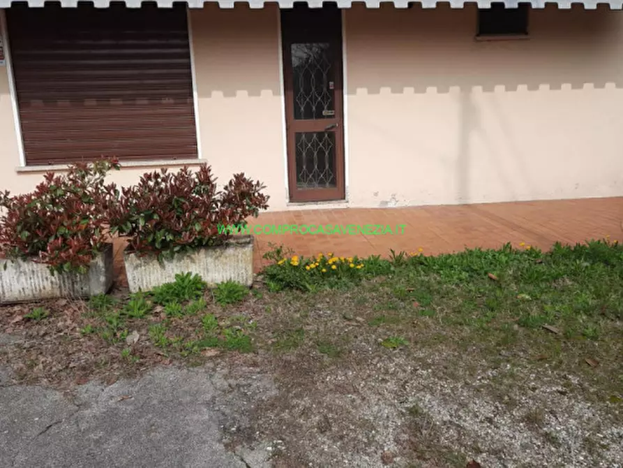 casa indipendente in vendita a Casier