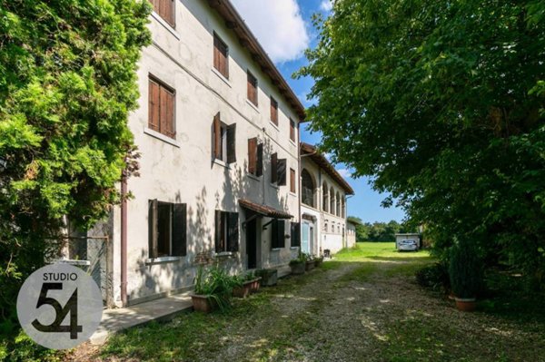 casa indipendente in vendita a Casier