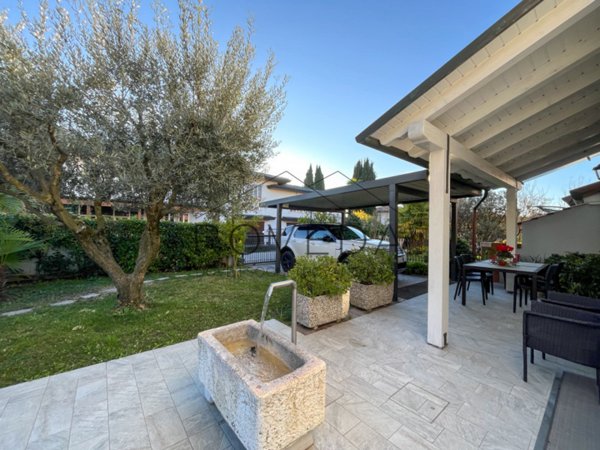 casa indipendente in vendita a Casier in zona Dosson