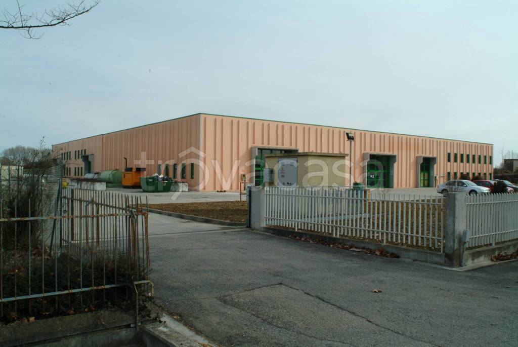 capannone in vendita a Casier
