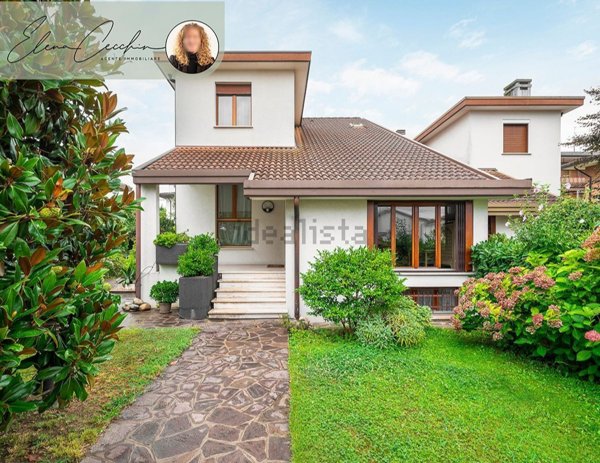 casa indipendente in vendita a Casier in zona Dosson