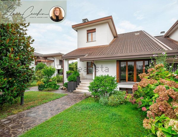 casa indipendente in vendita a Casier in zona Dosson