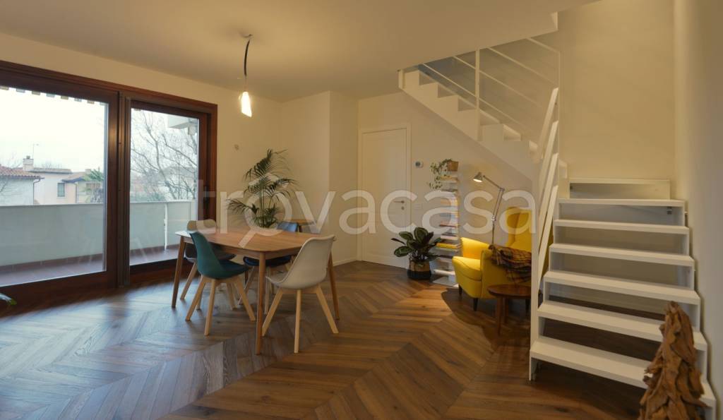 appartamento in vendita a Casier in zona Dosson