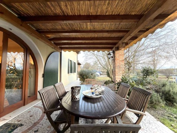 casa indipendente in vendita a Casier in zona Le Grazie