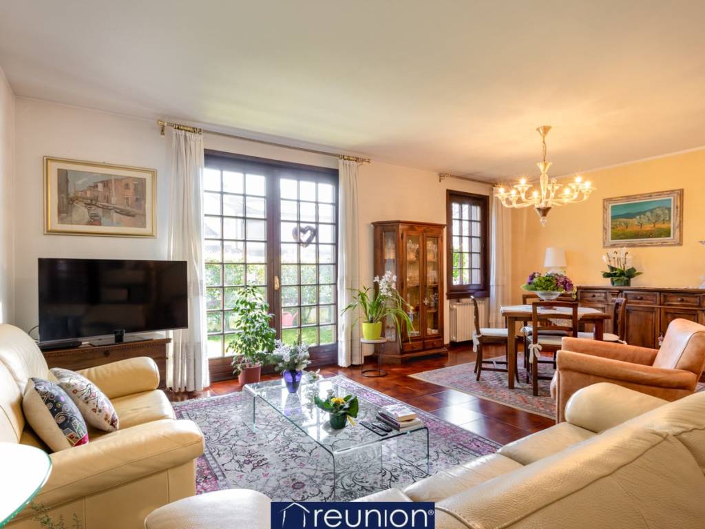 casa indipendente in vendita a Casier in zona Dosson