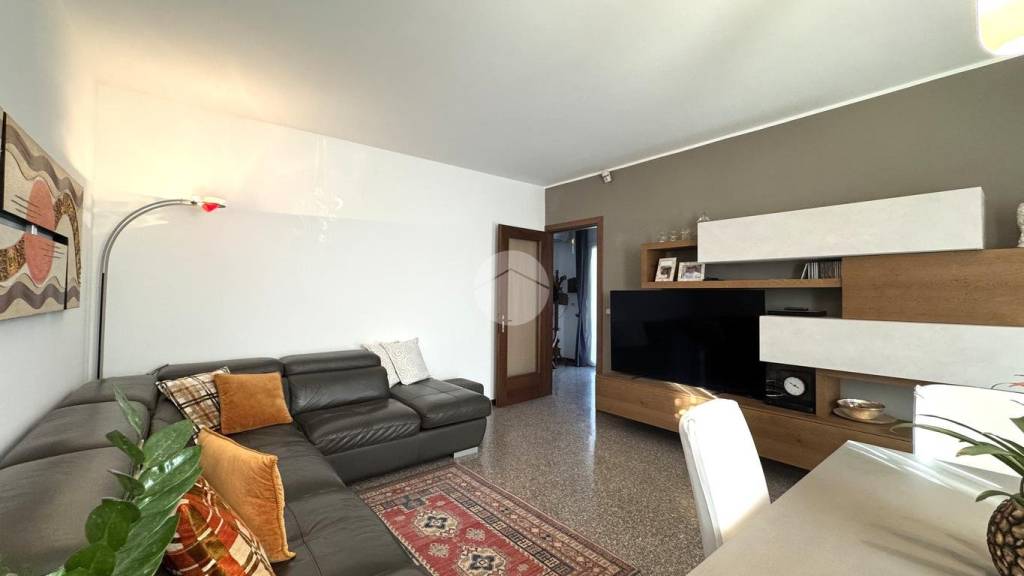 casa indipendente in vendita a Casier in zona Dosson