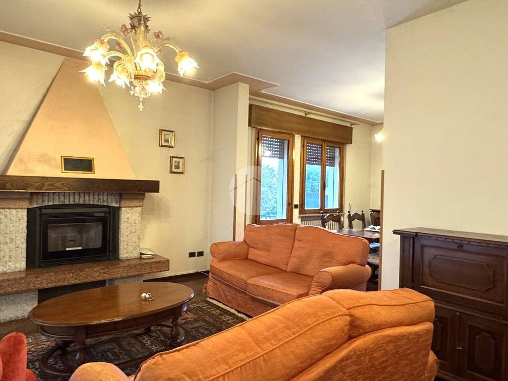 casa indipendente in vendita a Casier