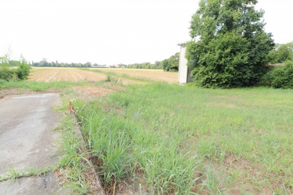 terreno edificabile in vendita a Casier in zona Dosson