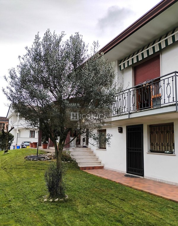 casa indipendente in vendita a Casier