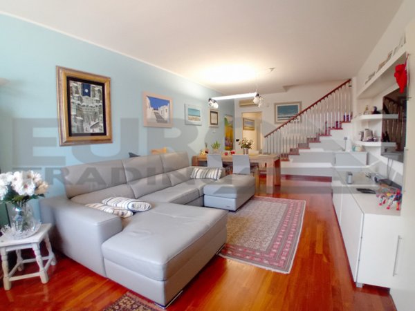 casa indipendente in vendita a Casier in zona Dosson